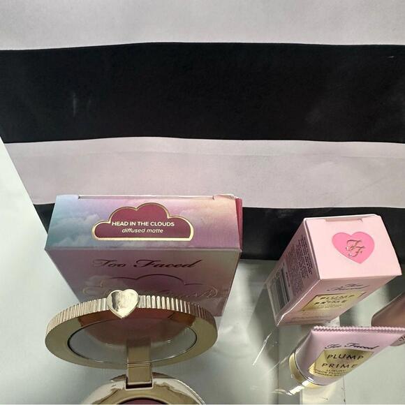 Too Faced Makeup Set - Picture 3 of 3